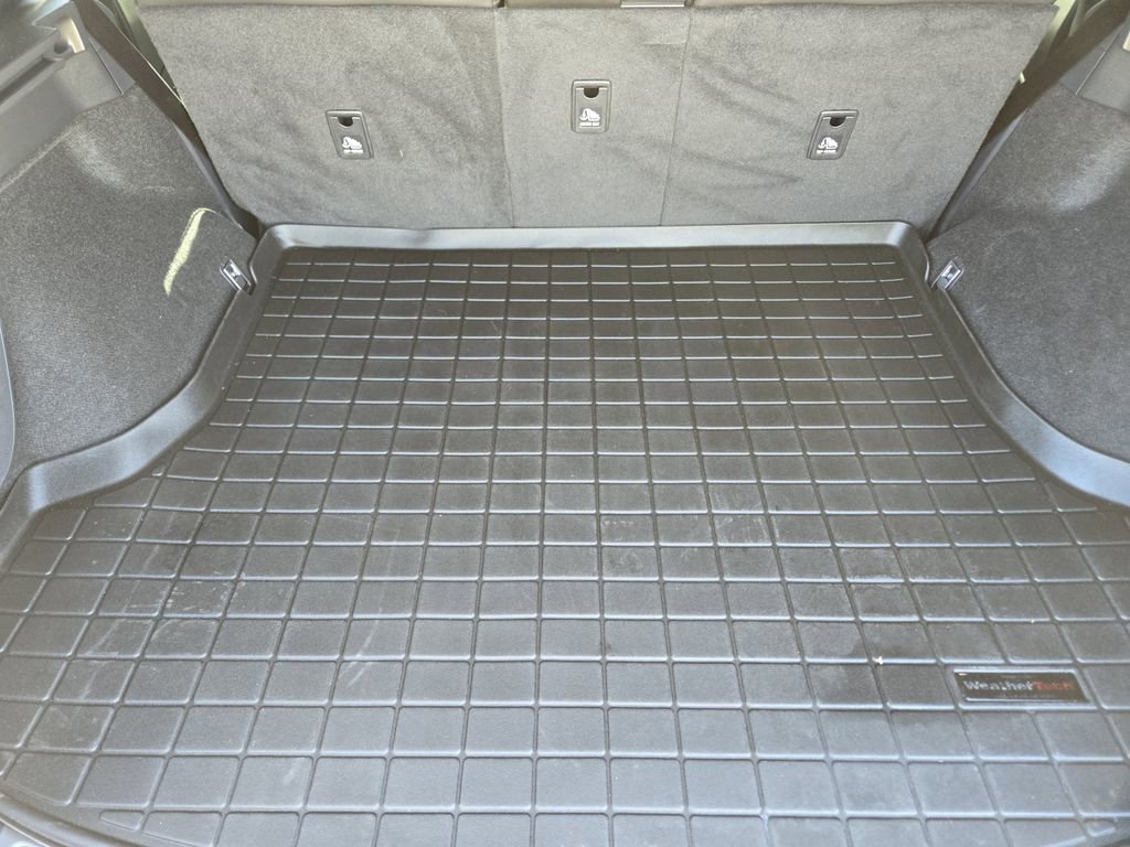 Used 2024 Ford Expedition XLT image 42