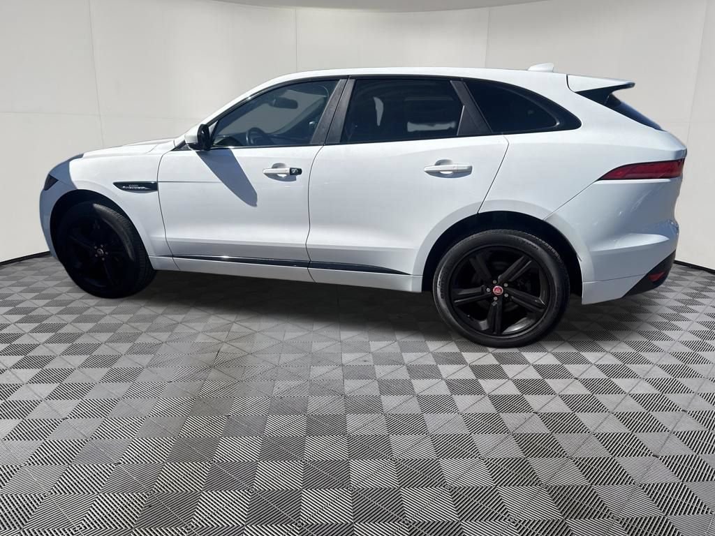 Used 2017 Jaguar F-PACE R-Sport AWD/4WD image 18