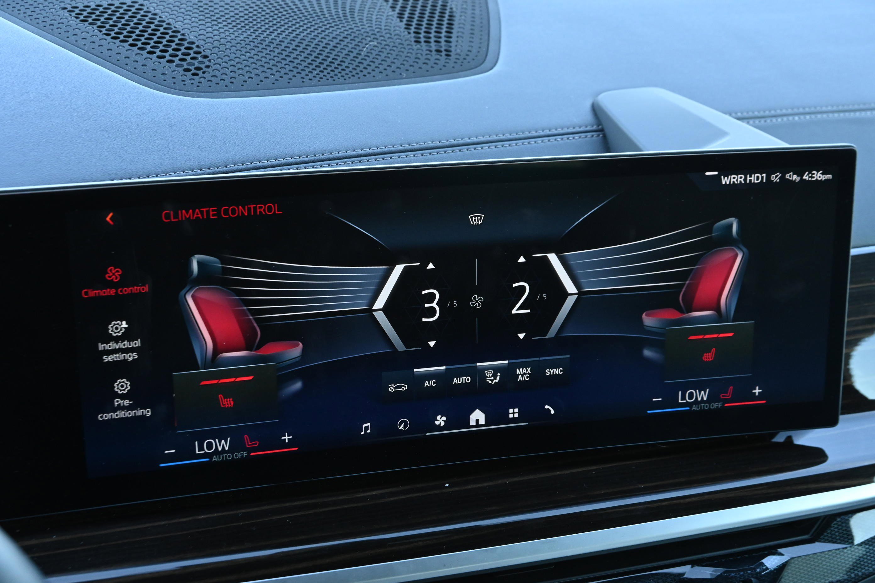 Certified 2025 BMW X5 xDrive40i image 18