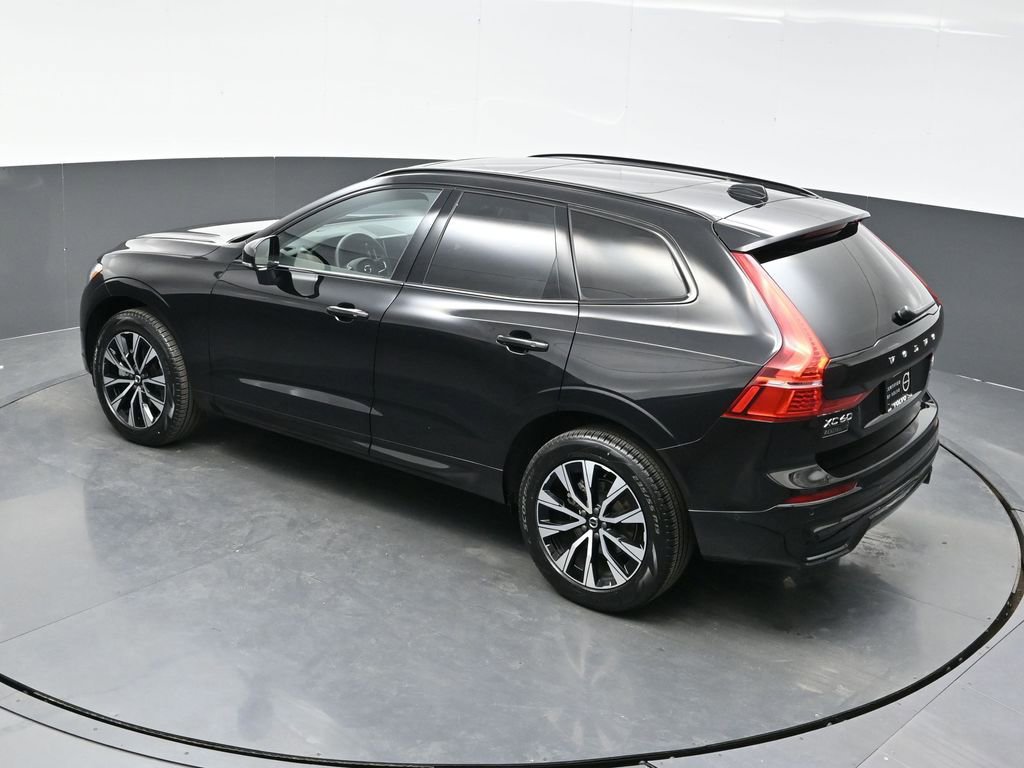 Used 2025 Volvo XC60 B5 Plus w/ Climate Package AWD/4WD image 38