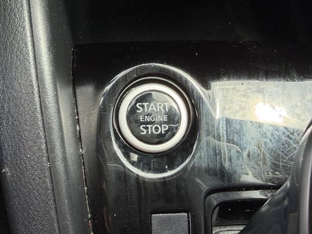 Used 2022 Nissan Kicks S FWD image 15