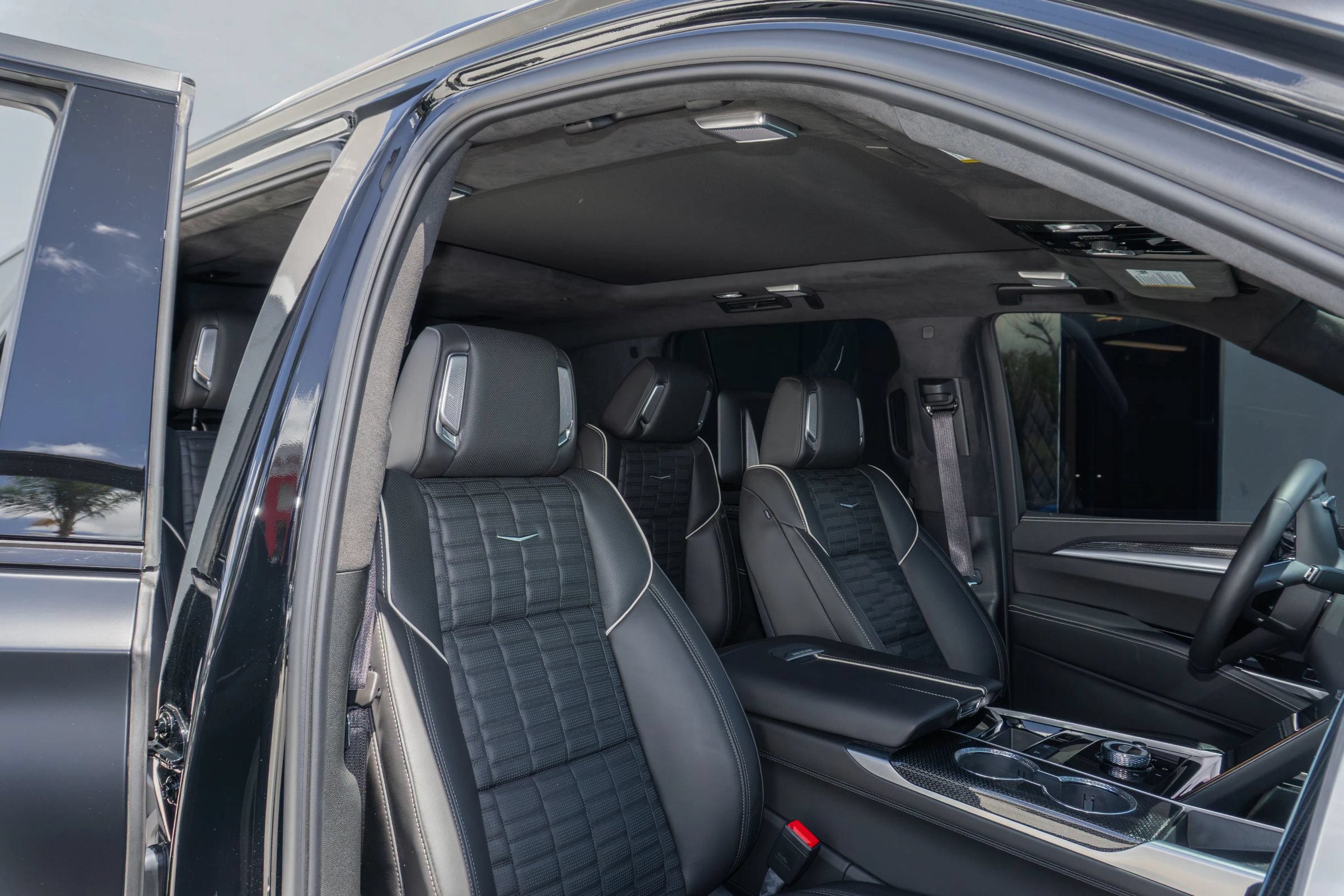 Used 2026 Cadillac Escalade V AWD/4WD image 54
