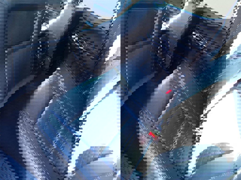 Used 2024 Ford Ranger Lariat w/ Trailer Tow Package image 17