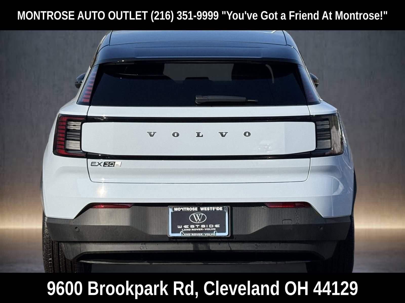 New 2025 Volvo EX30 Plus w/ Protection Package Premier image 4