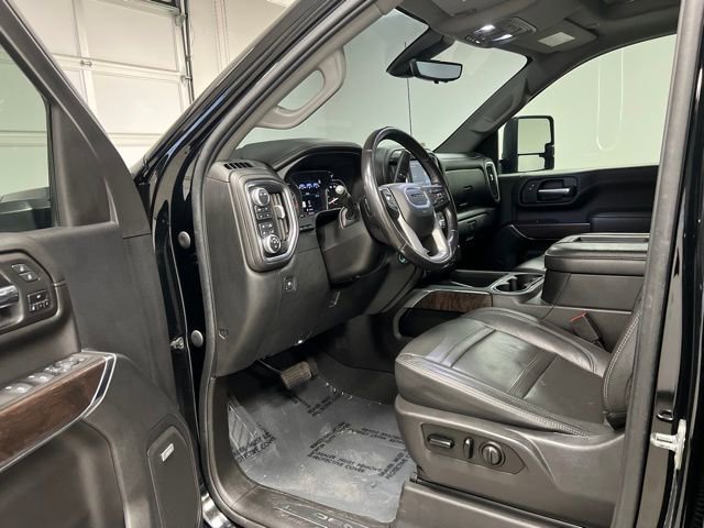 Used 2020 GMC Sierra 2500 Denali w/ Denali Ultimate Package image 19