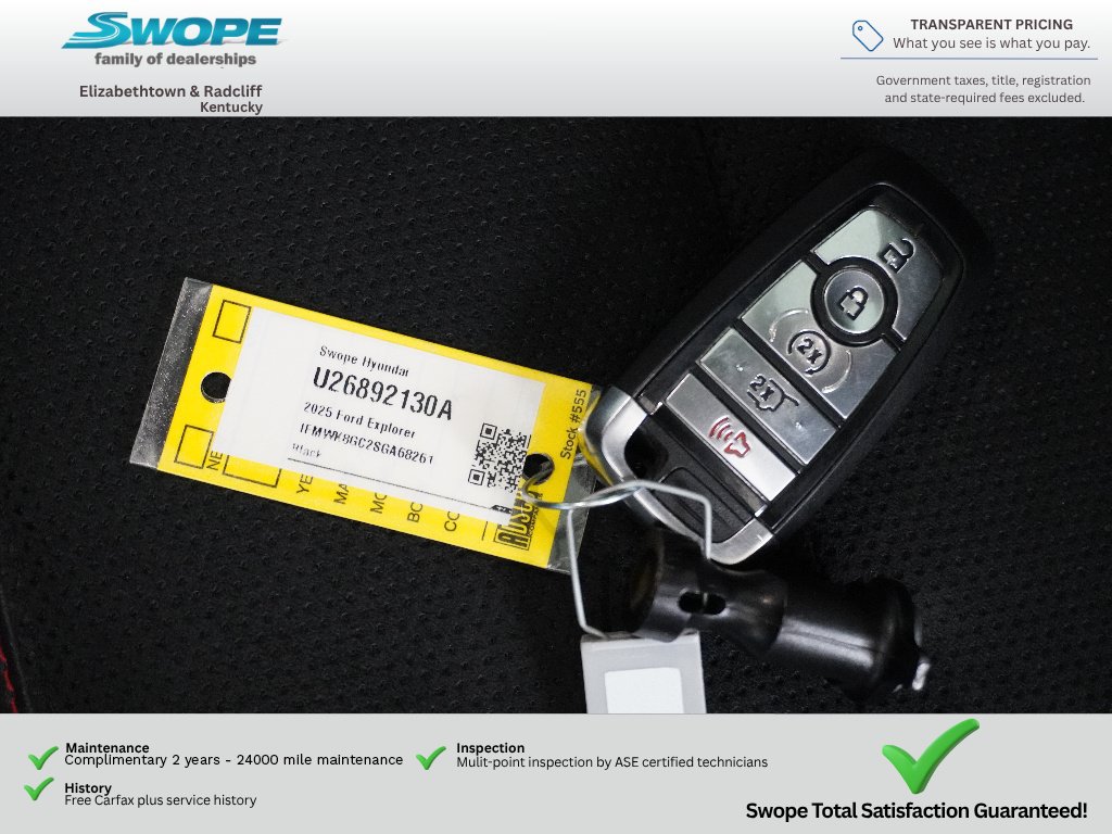 Used 2025 Ford Explorer ST AWD/4WD image 32