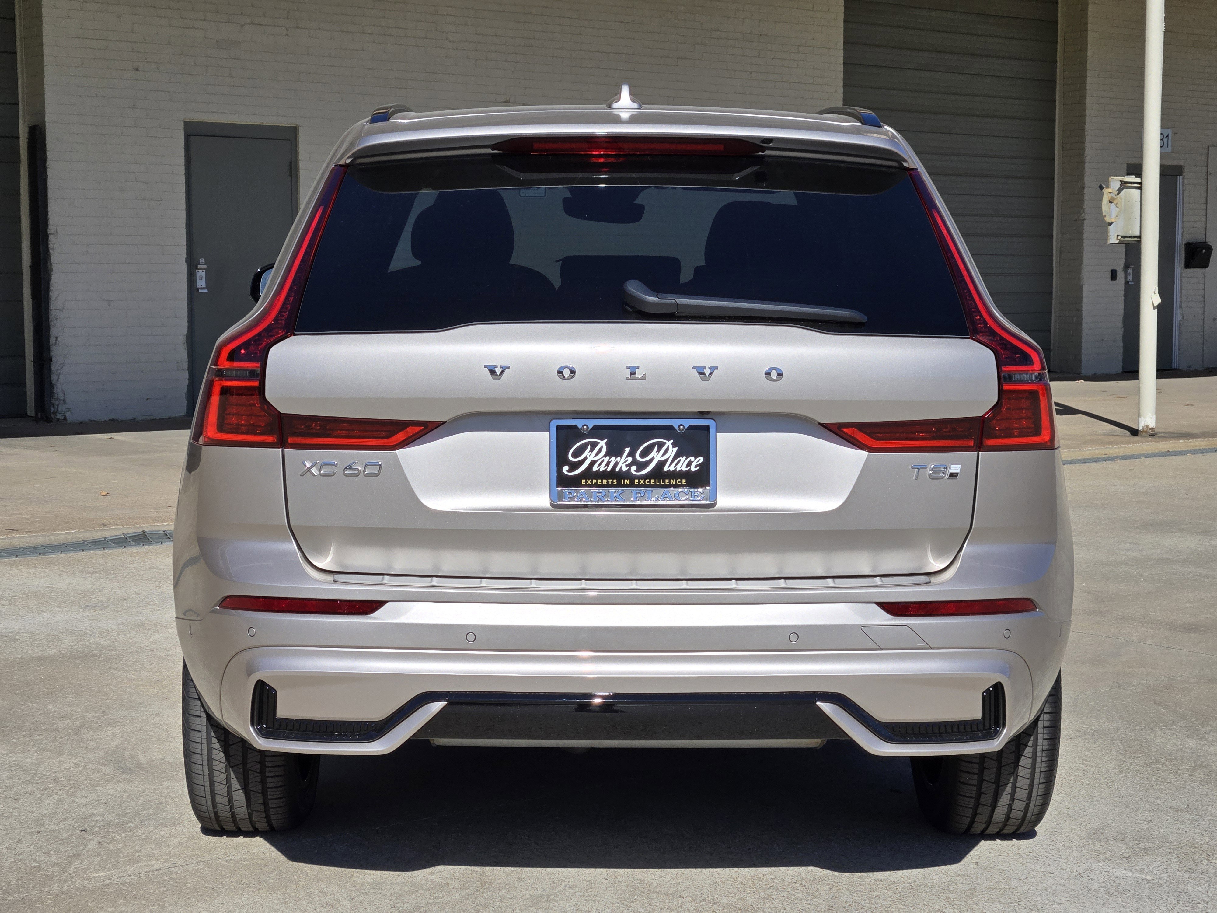 New 2026 Volvo XC60 T8 Plus w/ Protection Package Premier image 8