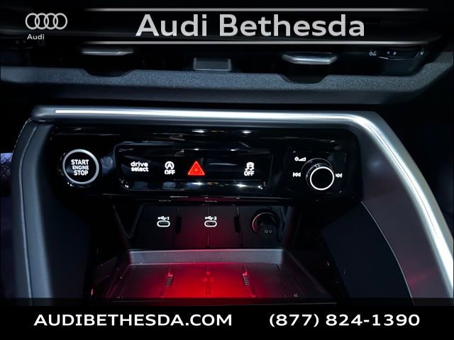New 2025 Audi Q5 Premium Plus image 18