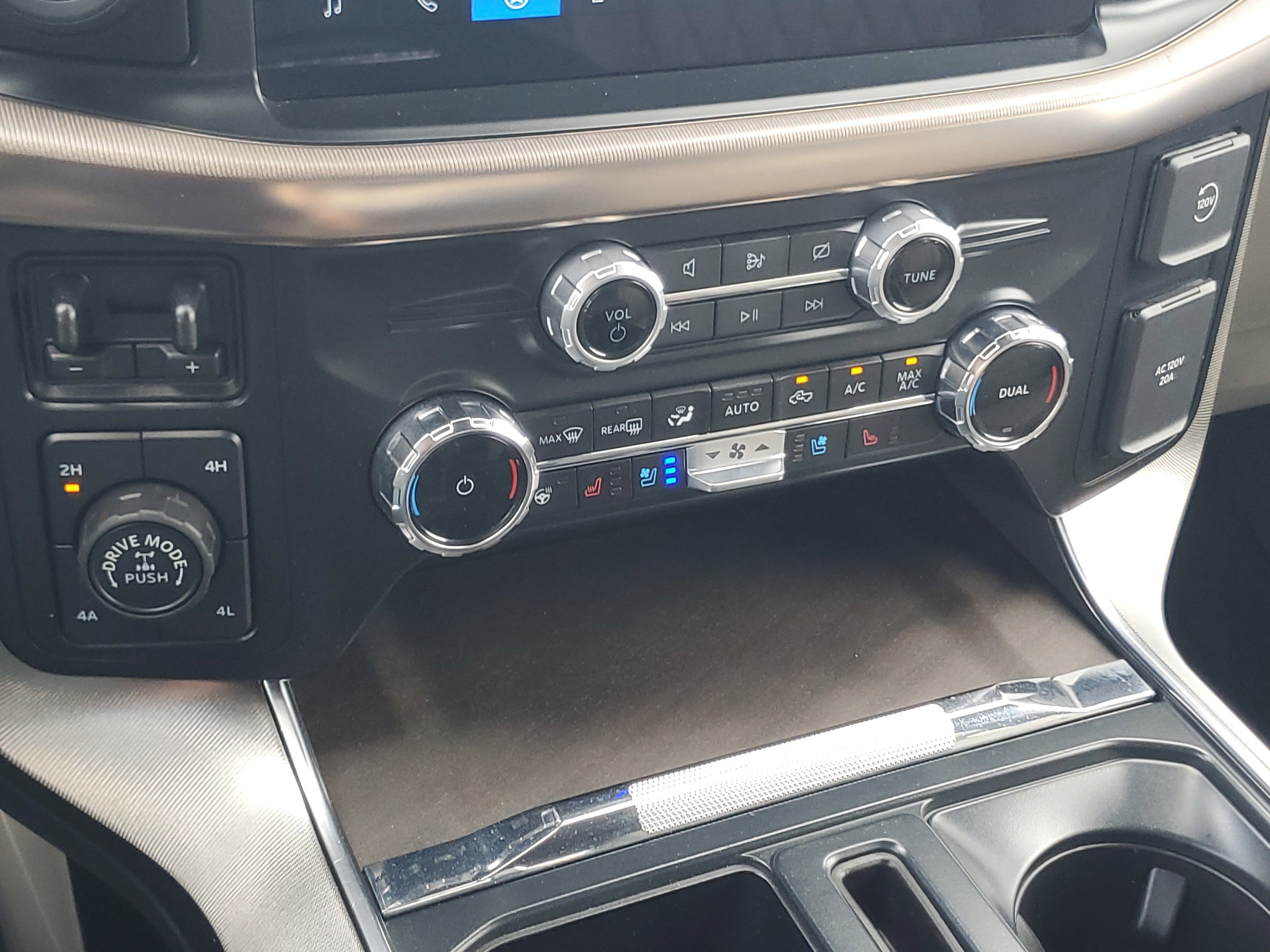 Used 2024 Ford F150 Platinum w/ Equipment Group 703A Plus AWD/4WD image 18