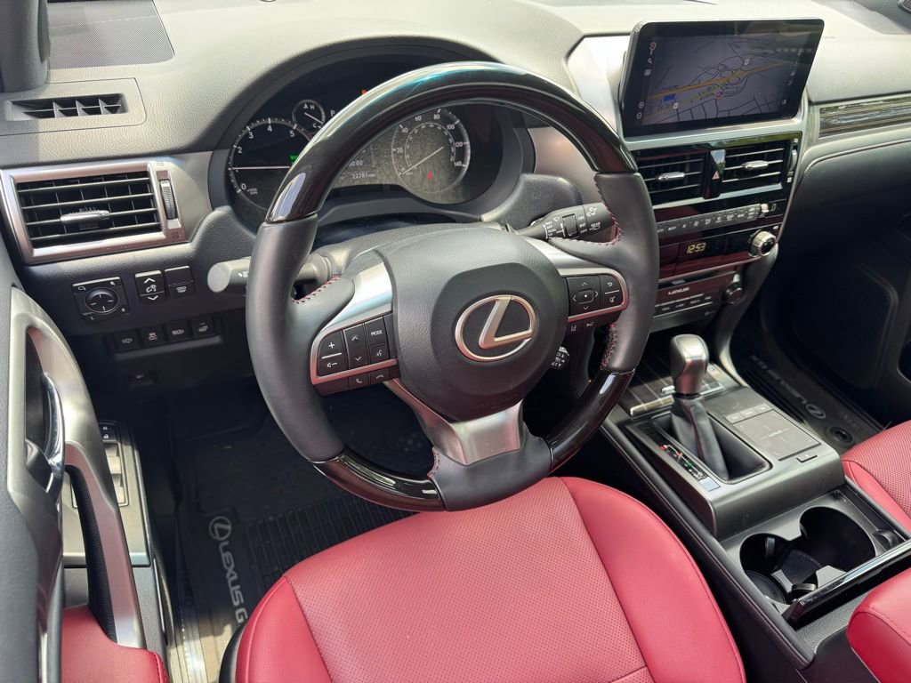 Used 2023 Lexus GX 460 Premium image 25