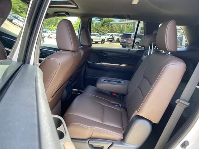 Used 2025 Honda Passport EX-L image 25