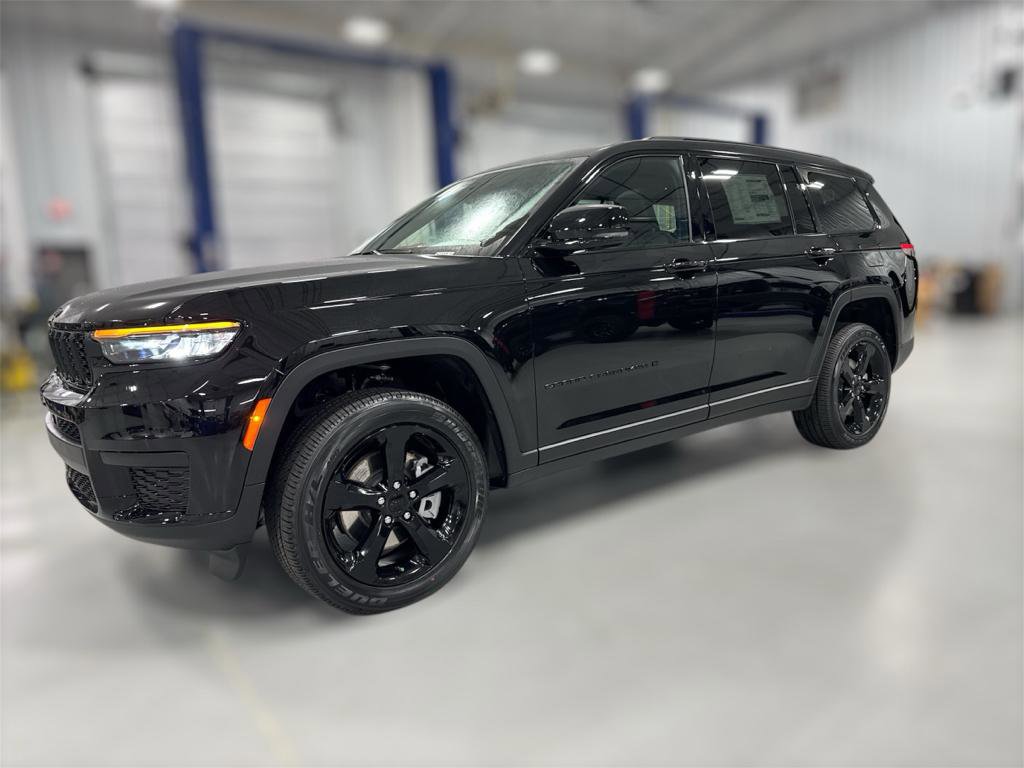 New 2025 Jeep Grand Cherokee L Altitude