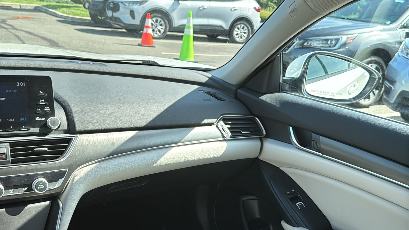 Used 2018 Honda Accord LX image 23