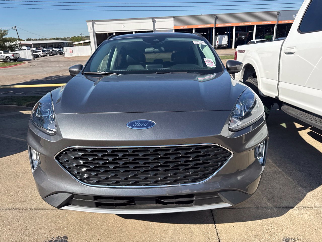 Used 2022 Ford Escape SEL FWD image 2