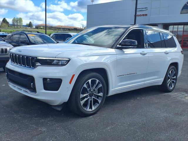 Certified 2024 Jeep Grand Cherokee L Overland w/ Advanced Protech Group III AWD/4WD image 1