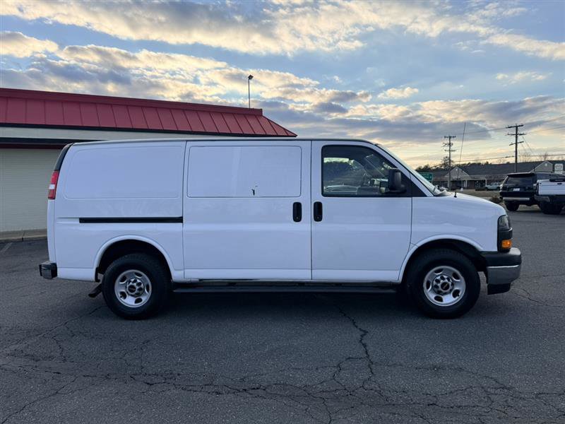 Used 2019 GMC Savana 2500 2500 w/ Driver Convenience Package image 4