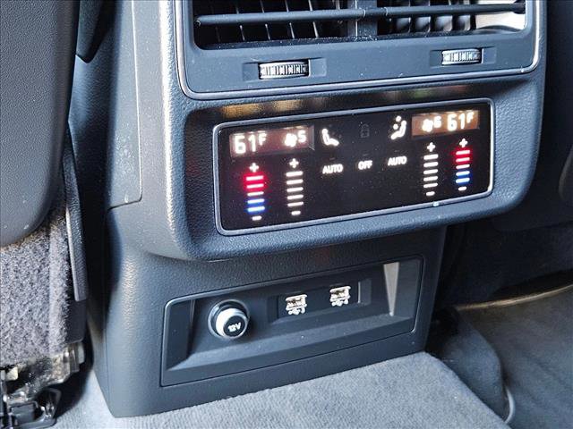 Used 2019 Audi Q8 Premium Plus w/ Premium Plus image 24
