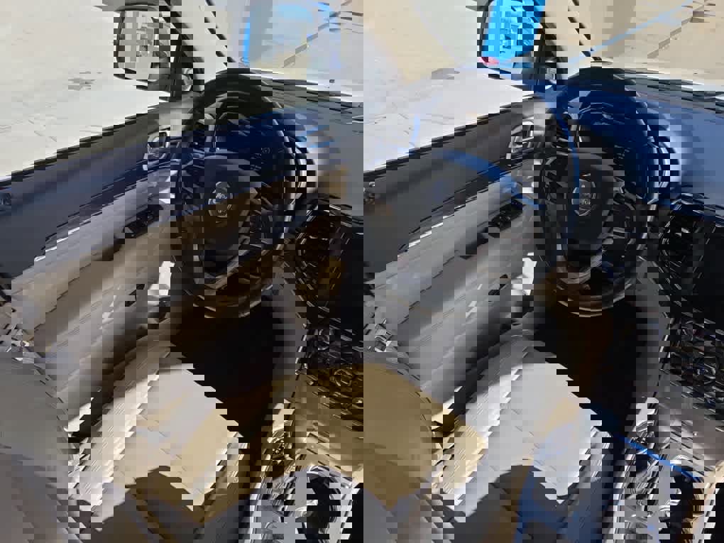 Used 2021 Jeep Grand Cherokee Limited image 15