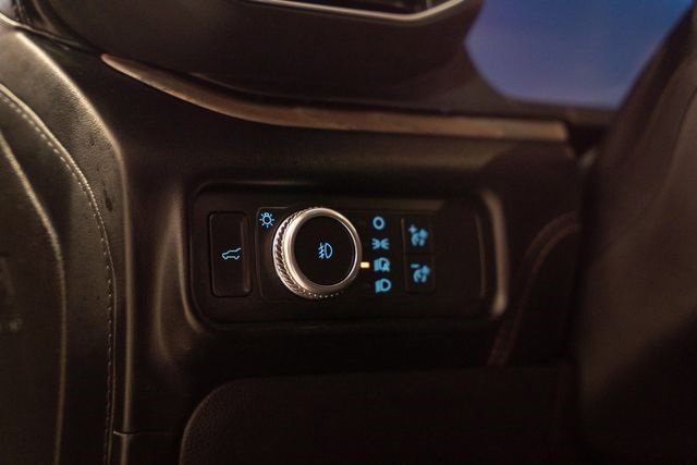 Used 2022 Ford Explorer Platinum w/ Equipment Group 601A image 16