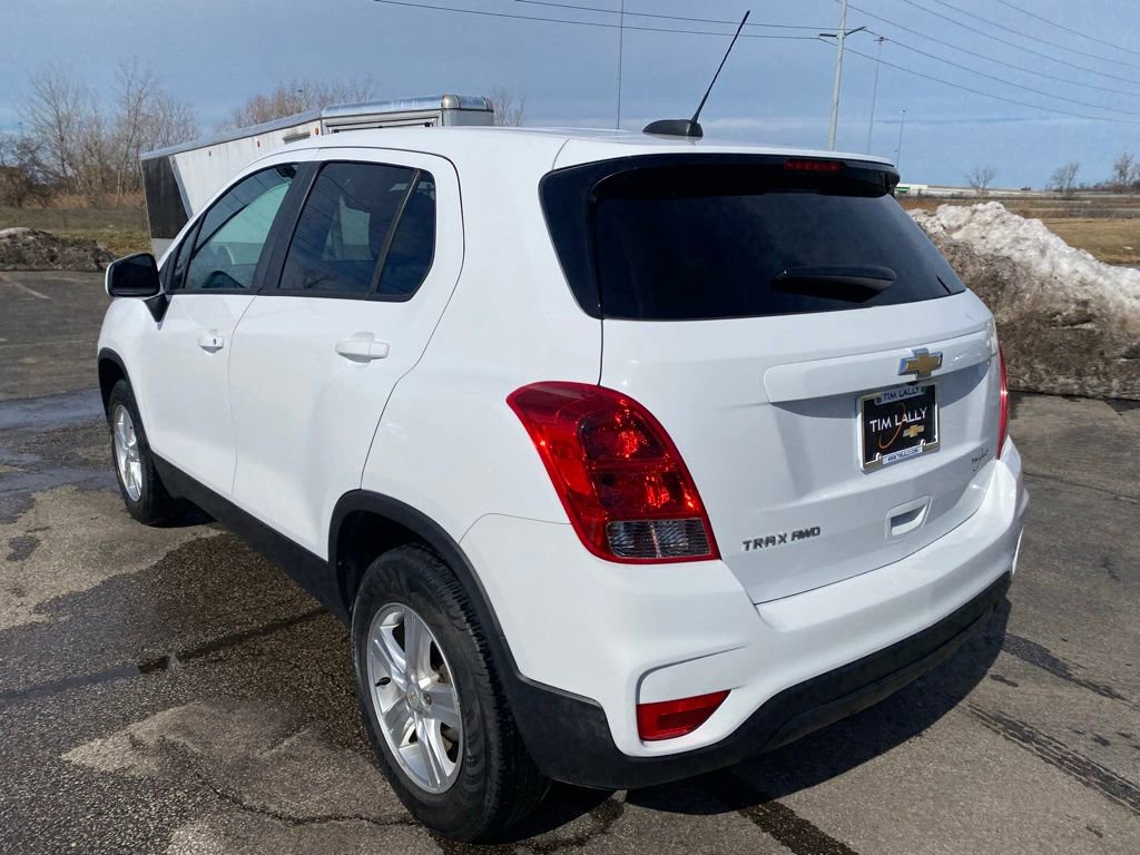 Used 2020 Chevrolet Trax LS w/ Tint and Cruise Package image 5