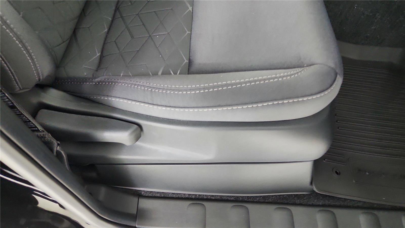 New 2026 Nissan Frontier SV w/ All-Weather Content Package image 26