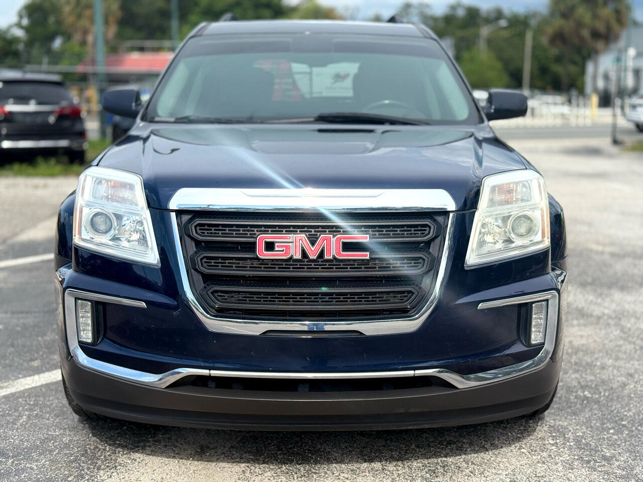 Used 2017 GMC Terrain SLE w/ Driver Alert Package I image 8