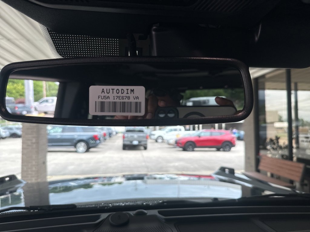 New 2025 Ford Bronco Badlands image 16