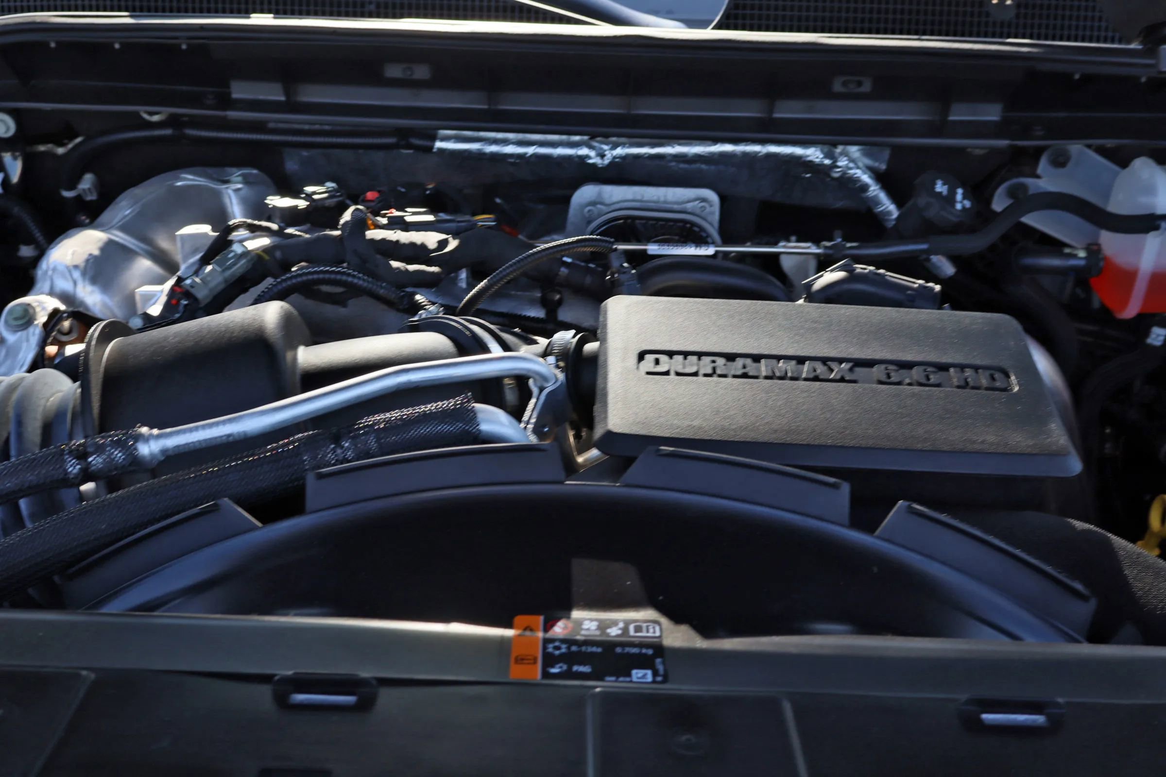 Used 2024 Chevrolet Silverado 2500 High Country w/ High Country Premium Package AWD/4WD image 31
