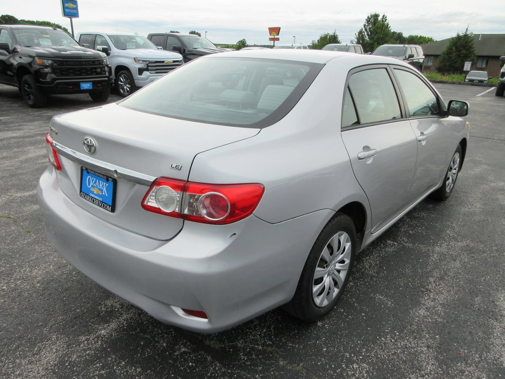 Used 2012 Toyota Corolla LE FWD image 5