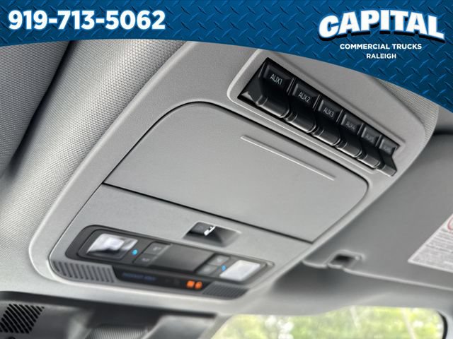 New 2026 Ford F550 4x4 SuperCab Super Duty image 29