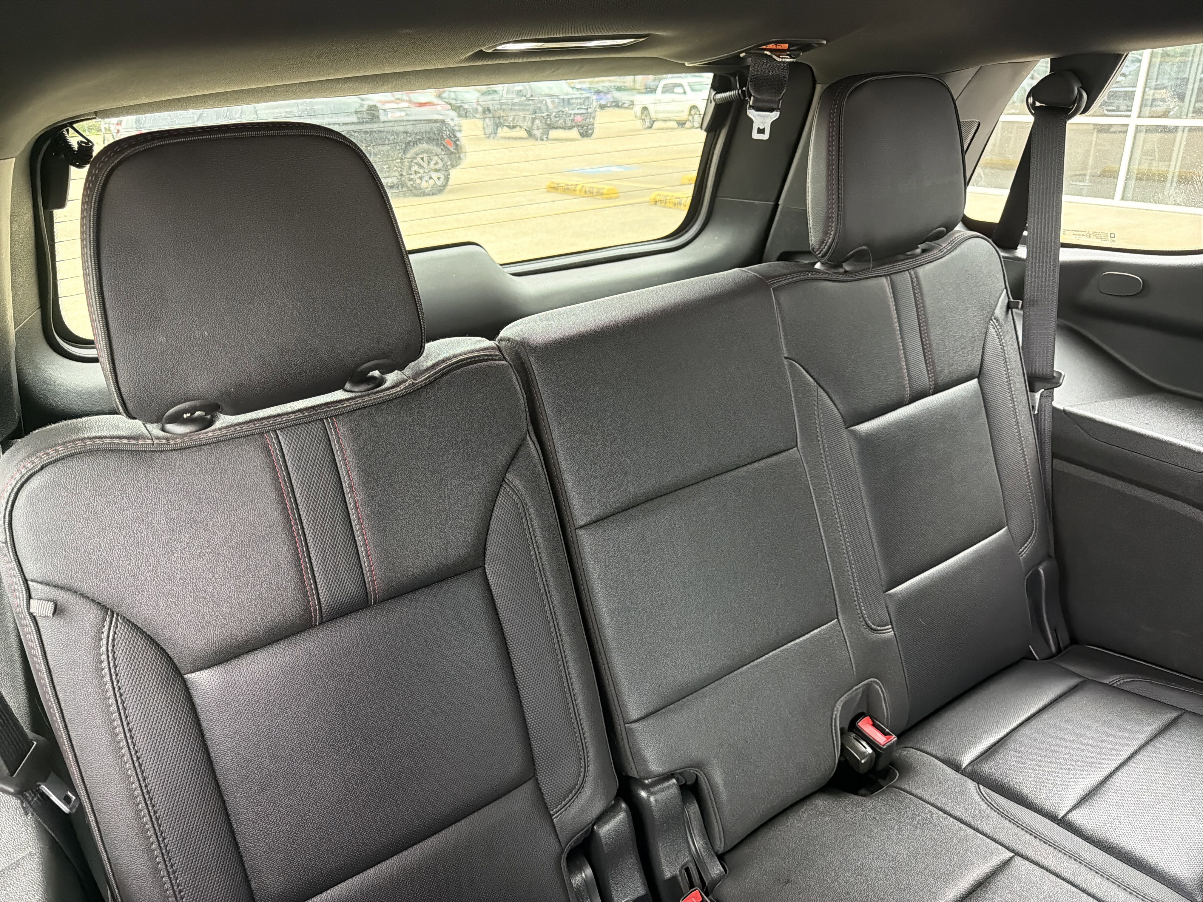 Used 2022 Chevrolet Tahoe RST w/ Luxury Package image 9