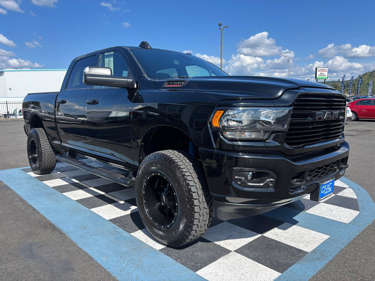 Used 2019 RAM 2500 Big Horn w/ Black Appearance Package AWD/4WD image 7