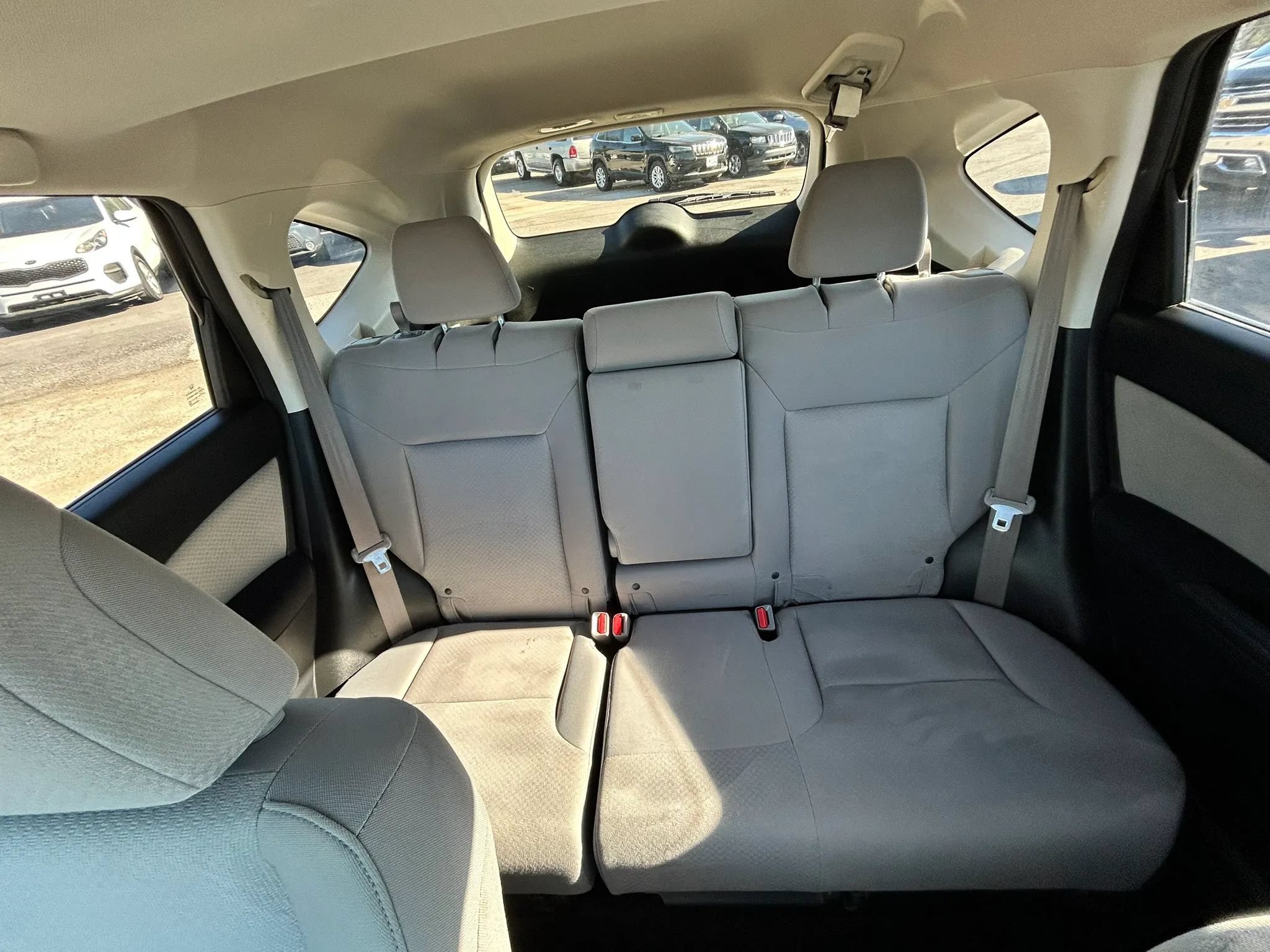 Used 2015 Honda CR-V EX image 8