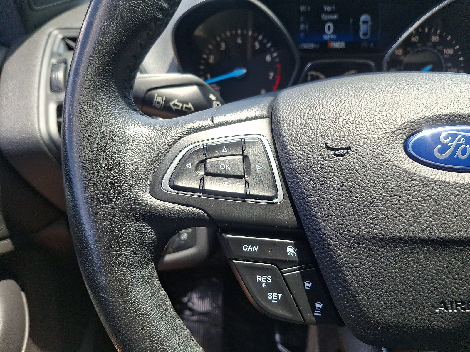 Used 2019 Ford Escape SEL AWD/4WD image 20