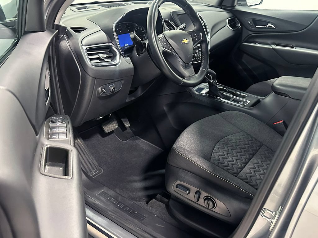 Used 2024 Chevrolet Equinox LT FWD image 19