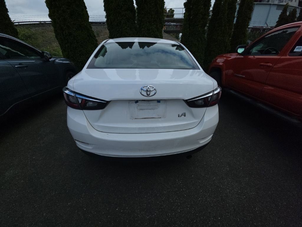 Used 2018 Toyota Yaris iA FWD image 5