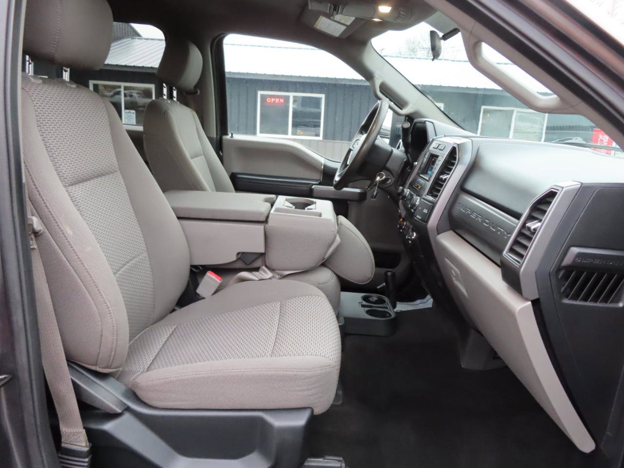Used 2019 Ford F250 XLT w/ XLT Value Package image 47