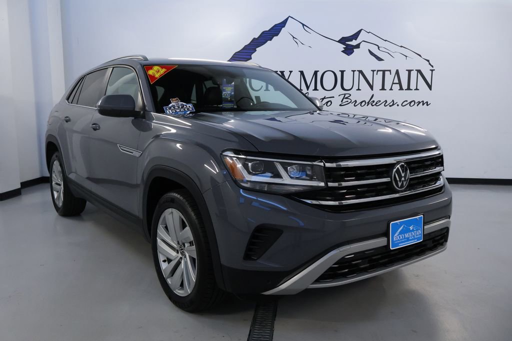 Used 2022 Volkswagen Atlas Cross Sport SE