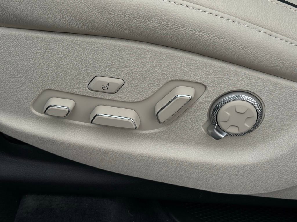 New 2026 Genesis GV80 3.5T Advanced image 31