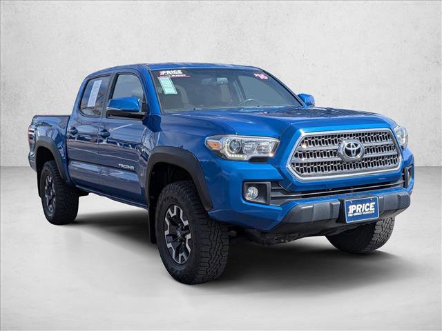 Used 2016 Toyota Tacoma TRD Off-Road w/ Premium & Technology Package image 2