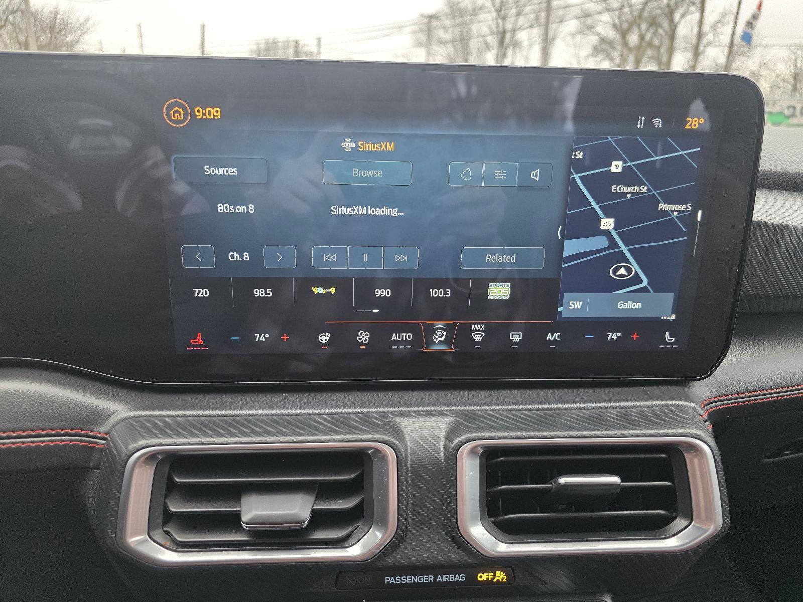 Used 2025 Ford Mustang Premium image 17