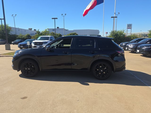 Used 2025 Honda HR-V Sport image 8