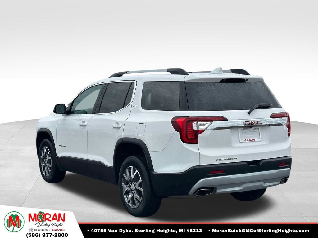 Certified 2023 GMC Acadia SLT FWD image 3