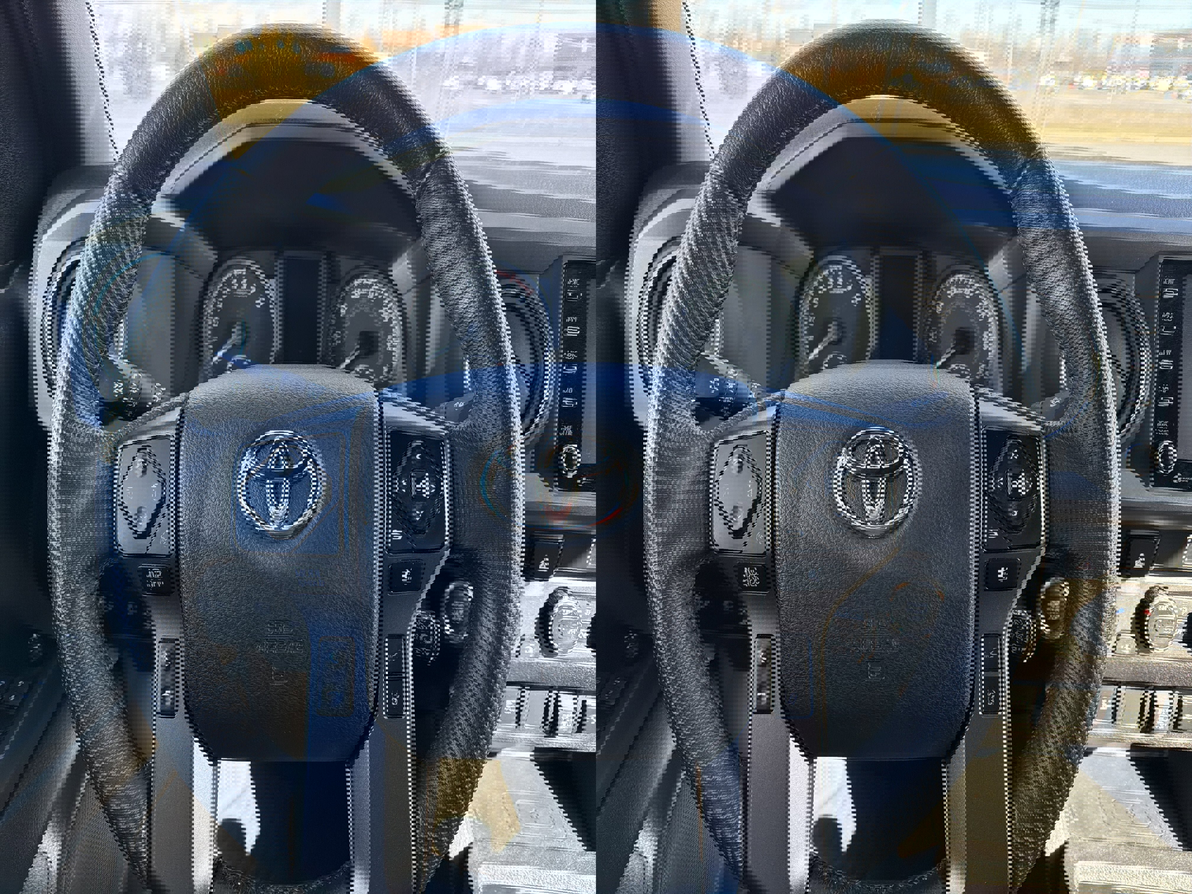 Used 2023 Toyota Tacoma TRD Sport image 13