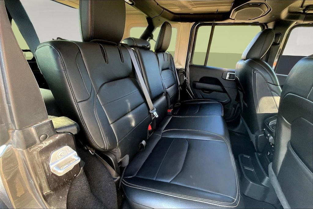 Used 2021 Jeep Wrangler Unlimited Sahara w/ Cold Weather Group image 26