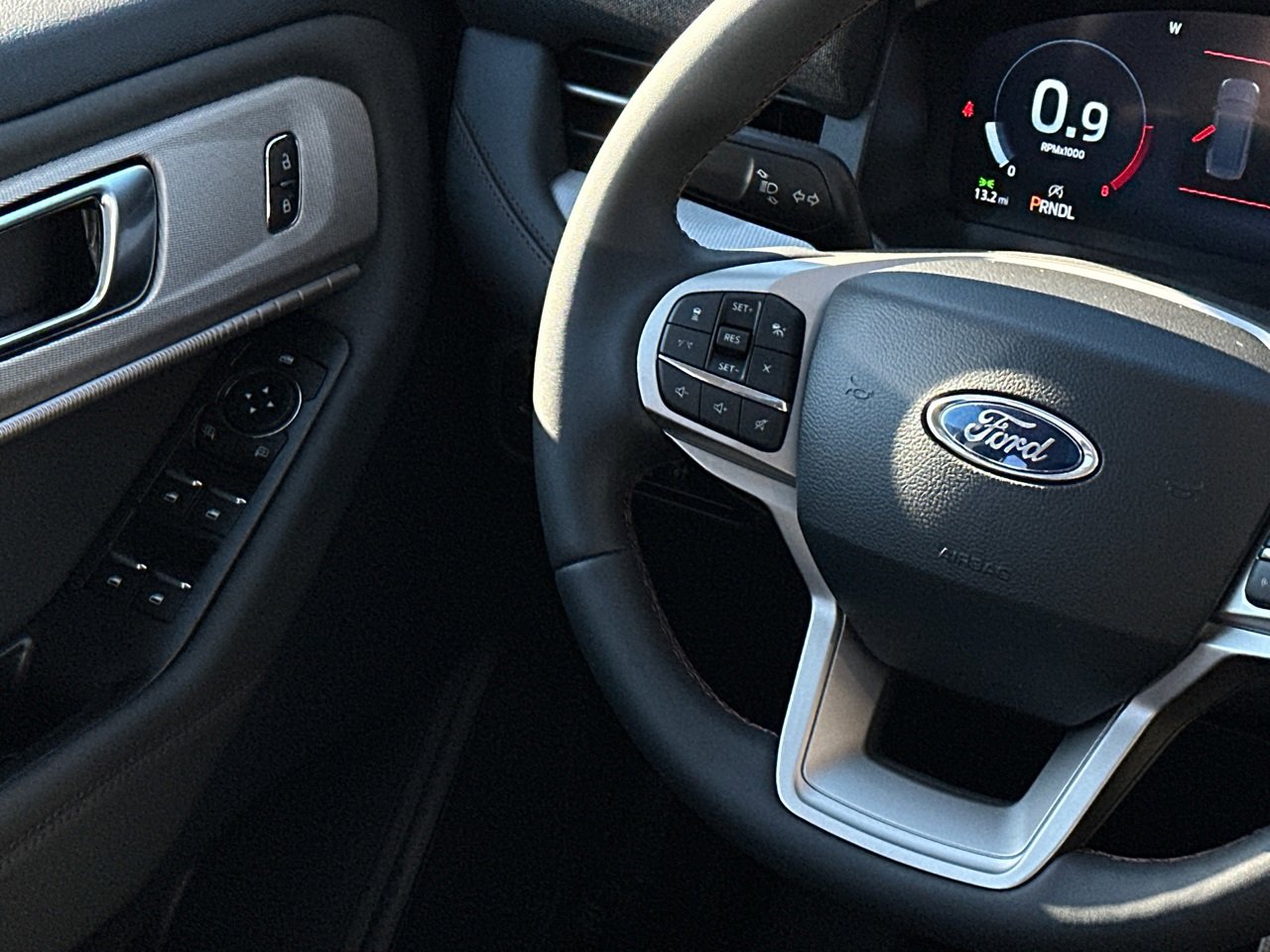 New 2026 Ford Explorer Active w/ Active Comfort Package image 22