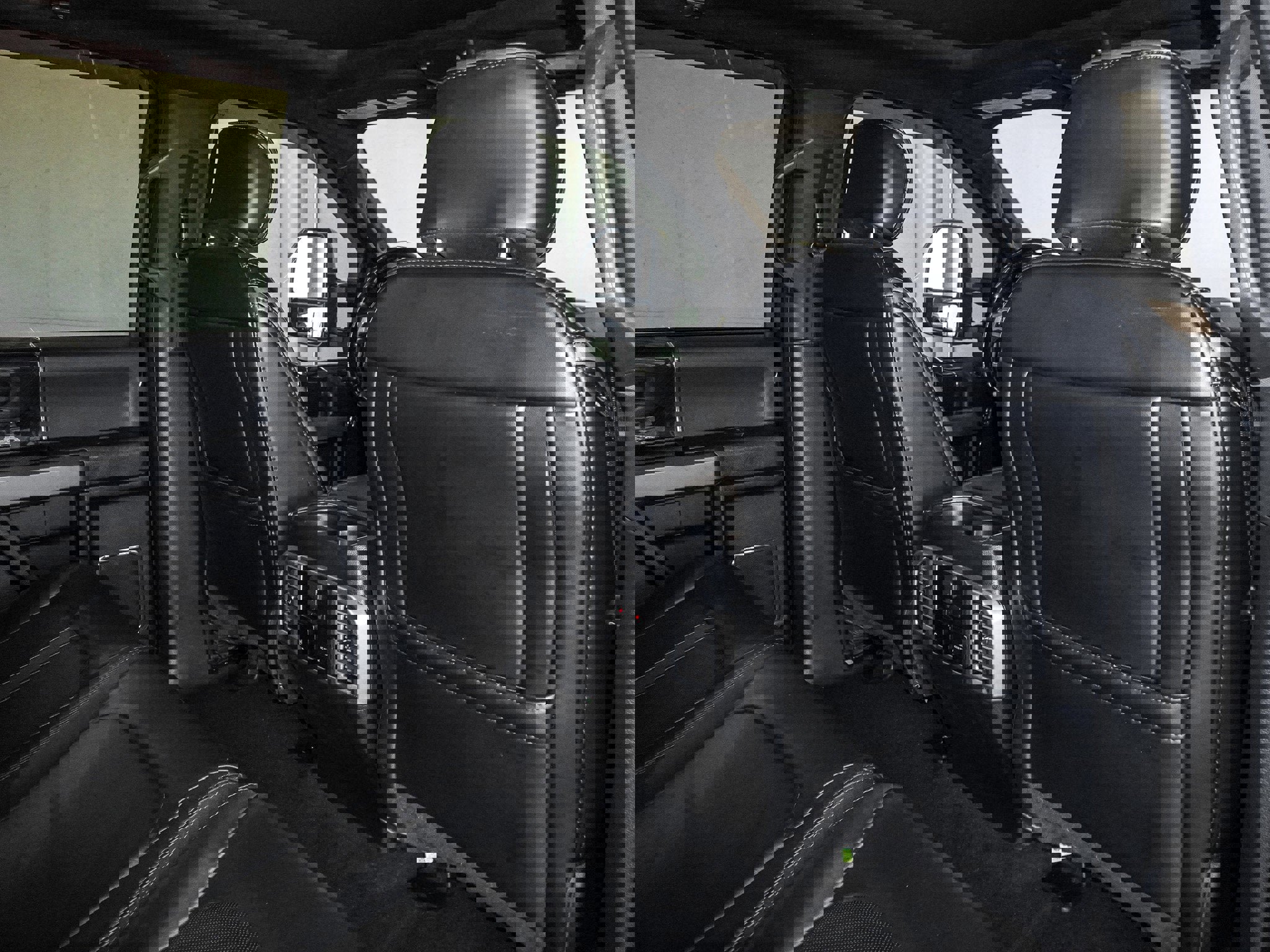 Used 2020 Ford F450 Platinum w/ FX4 Off-Road Package image 44