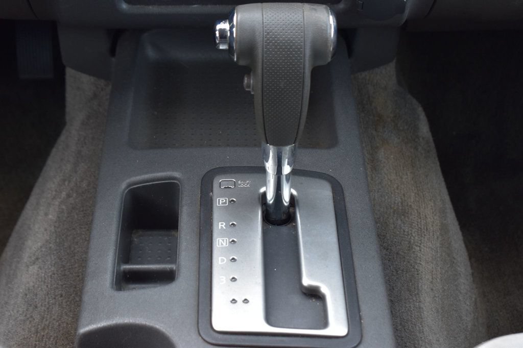 Used 2010 Nissan Xterra X AWD/4WD image 16