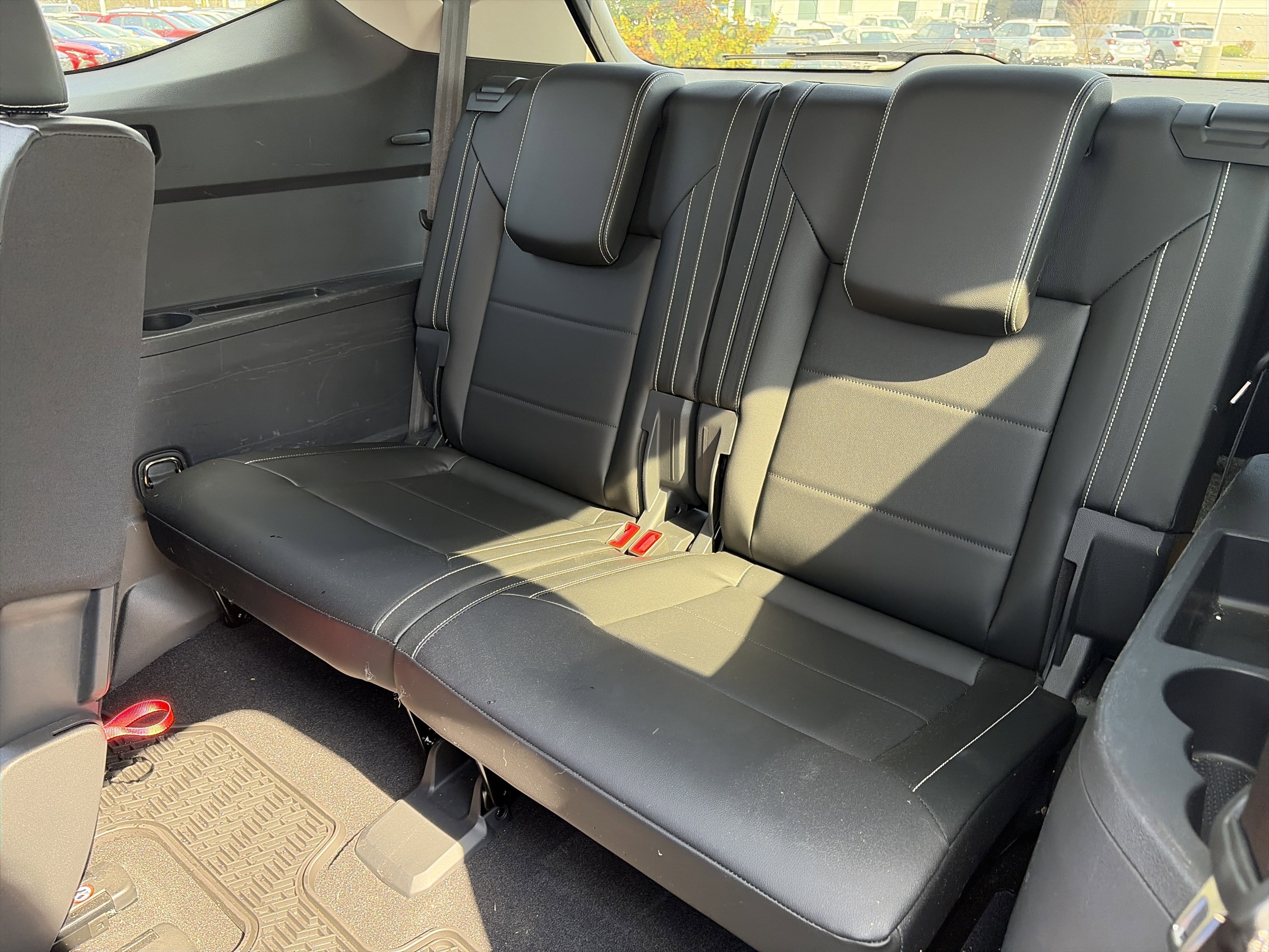 Used 2023 Volkswagen Atlas SE image 27