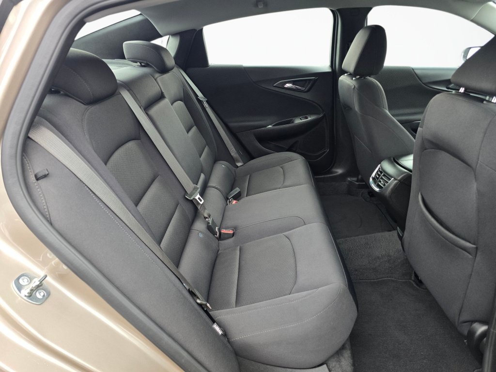 Used 2025 Chevrolet Malibu LT FWD image 22